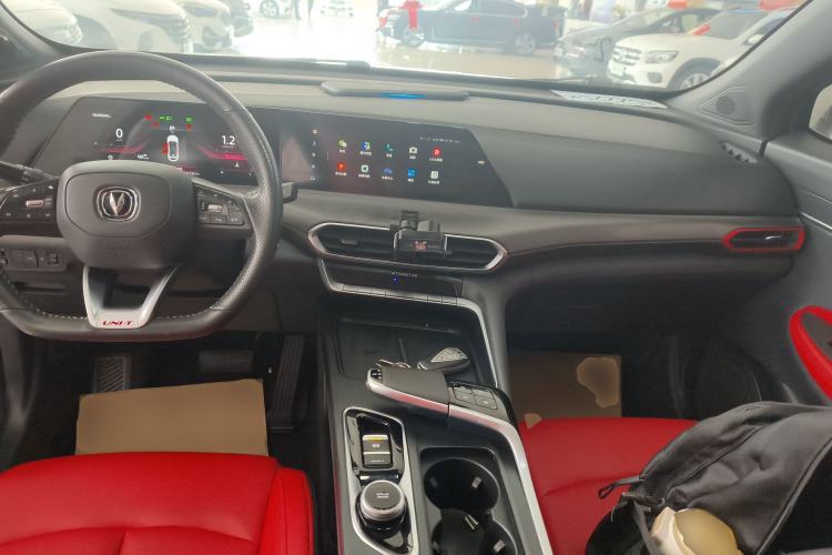 Used CHANGAN UNI-T 2020 1.5T Flagship Version Center Console