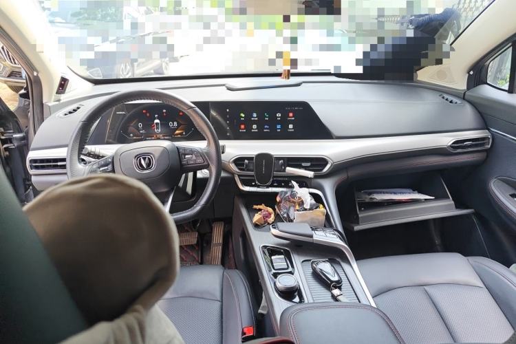 Used CHANGAN UNI-T 2020 1.5T Flagship Version Center Console