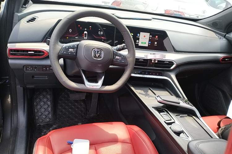 Used CHANGAN UNI-T 2020 1.5T Flagship Version Center Console