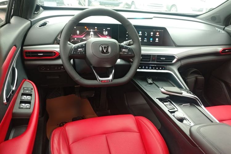 Used CHANGAN UNI-T 2020 1.5T Flagship Version Center Console