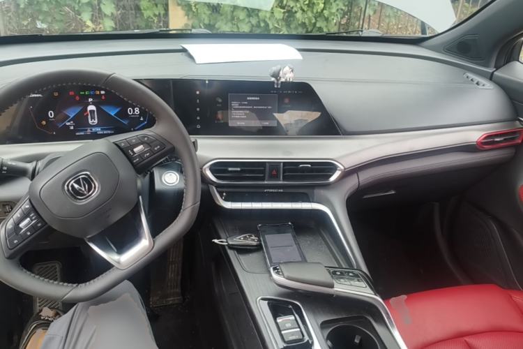 Used CHANGAN UNI-T 2020 1.5T Flagship Version Center Console