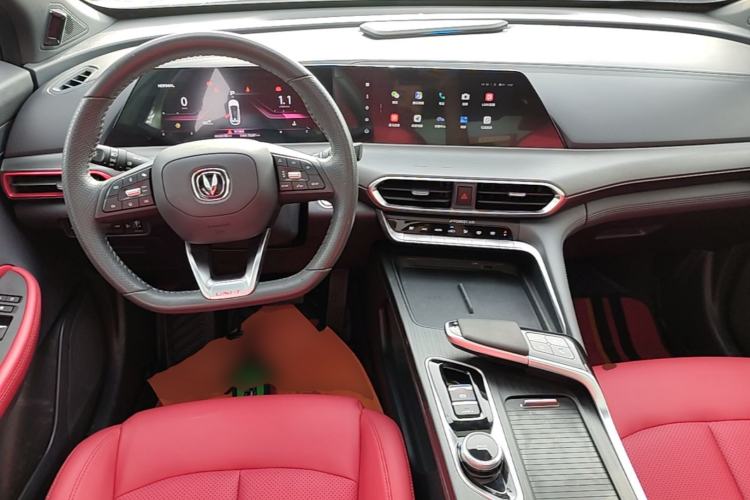 Used CHANGAN UNI-T 2020 1.5T Flagship Version Center Console