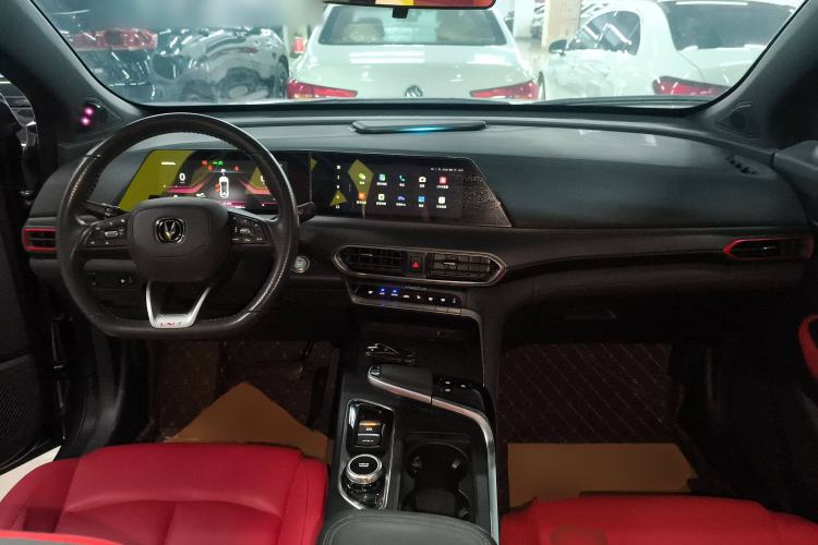 Used CHANGAN UNI-T 2020 1.5T Prestige Version Center Console