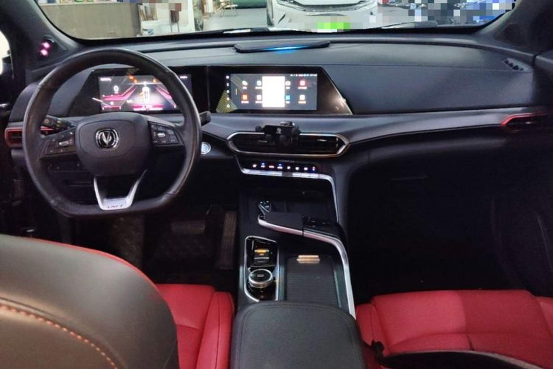 Used CHANGAN UNI-T 2020 1.5T Prestige Version Center Console