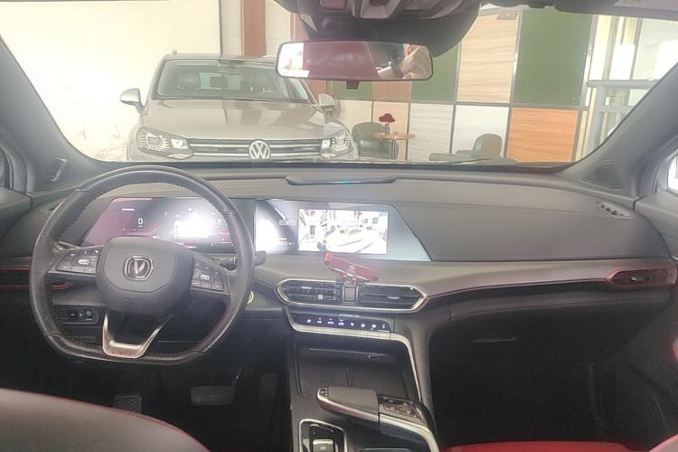Used CHANGAN UNI-T 2020 1.5T Flagship Version Center Console