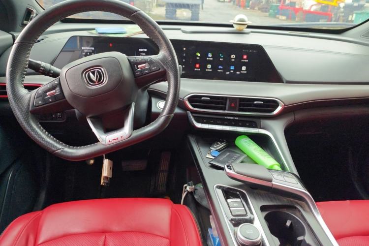 Used CHANGAN UNI-T 2020 1.5T Prestige Version Center Console