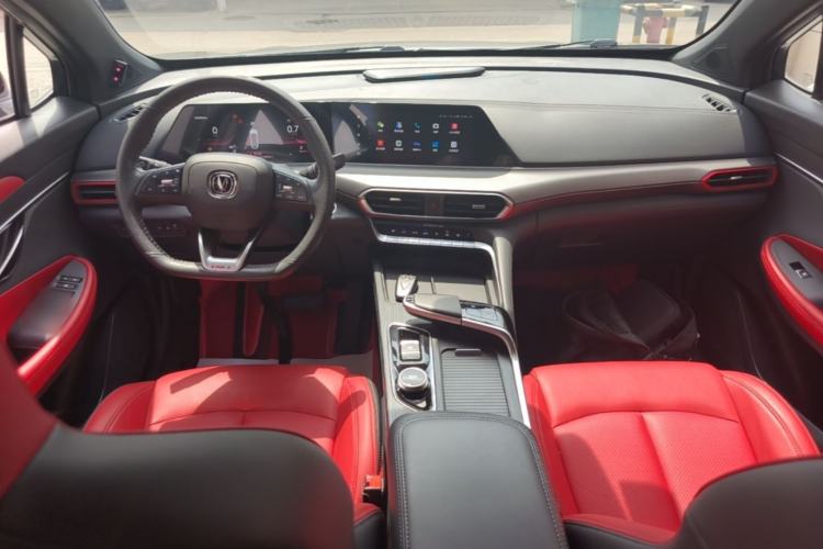 Used CHANGAN UNI-T 2020 1.5T Flagship Version Center Console