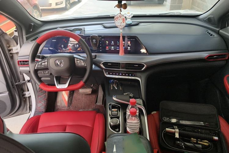 Used CHANGAN UNI-T 2020 1.5T Flagship Version Center Console