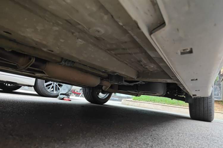 Used CHANGAN UNI-T 2020 1.5T Flagship Version Chassis Front Left