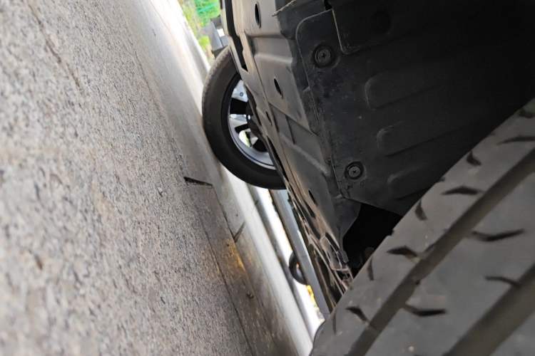 Used CHANGAN UNI-T 2020 1.5T Prestige Version Chassis Front Left