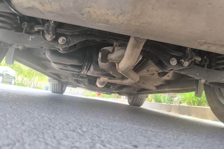 Used CHANGAN UNI-T 2020 1.5T Flagship Version Chassis Rear