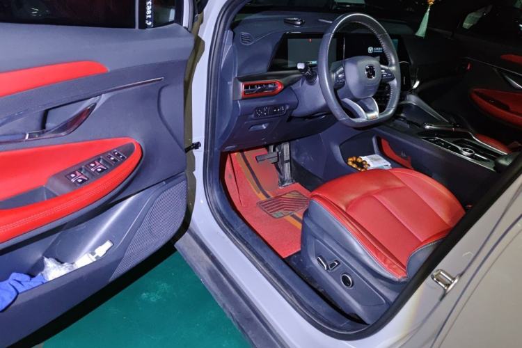 Used CHANGAN UNI-T 2020 1.5T Flagship Version Driver Seat