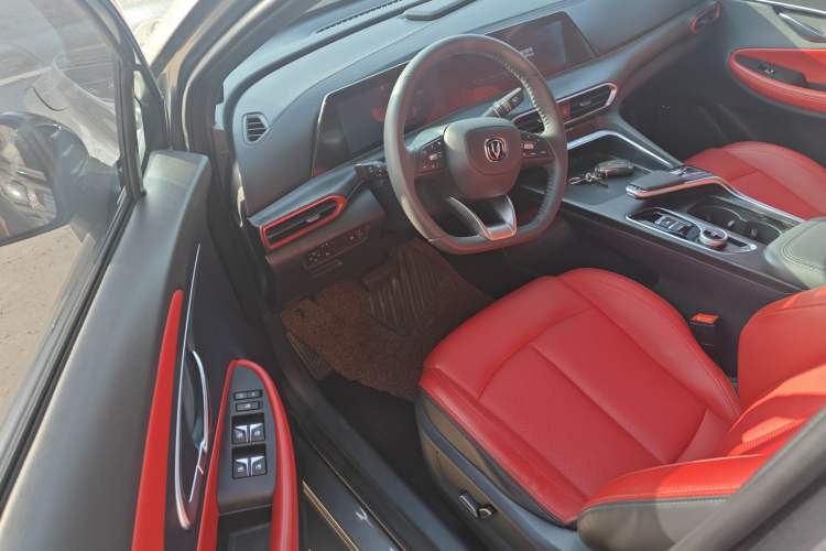 Used CHANGAN UNI-T 2020 1.5T Prestige Version Driver Seat