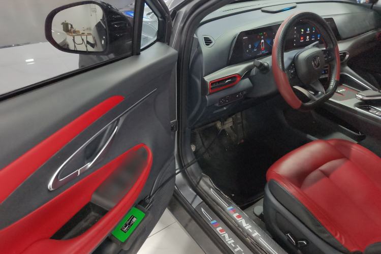 Used CHANGAN UNI-T 2020 1.5T Prestige Version Driver Seat