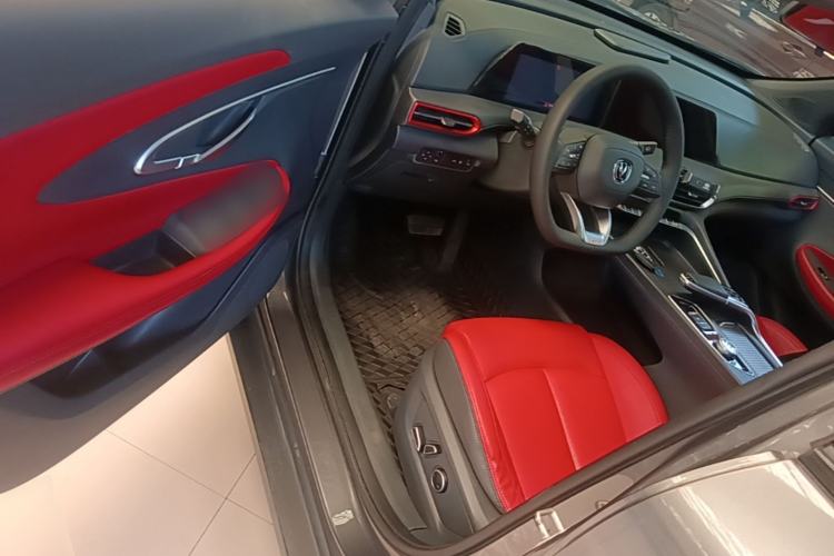 Used CHANGAN UNI-T 2020 1.5T Flagship Version Driver Seat