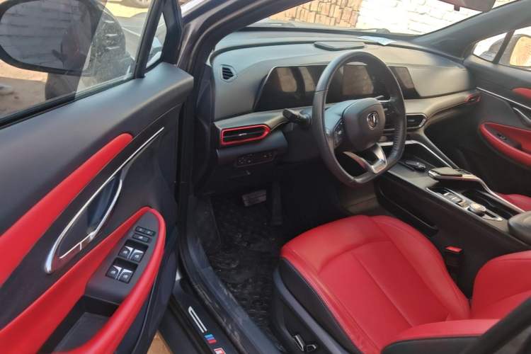 Used CHANGAN UNI-T 2020 1.5T Prestige Version Driver Seat