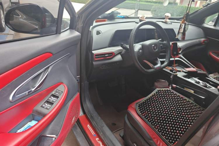 Used CHANGAN UNI-T 2020 1.5T Prestige Version Driver Seat