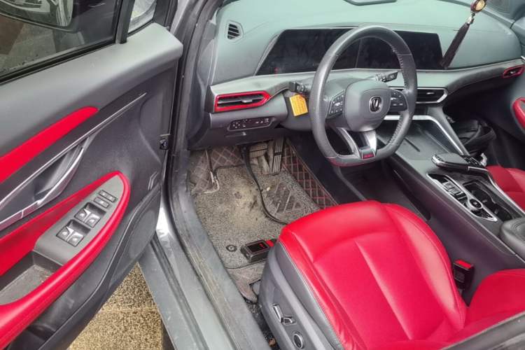 Used CHANGAN UNI-T 2020 1.5T Flagship Version Driver Seat