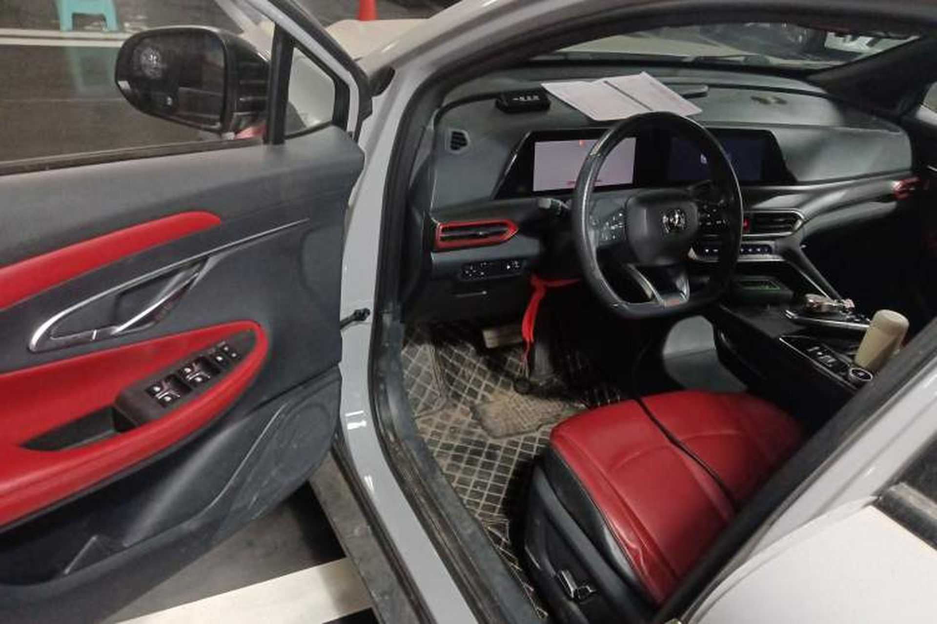 Used CHANGAN UNI-T 2020 1.5T Prestige Version Driver Seat