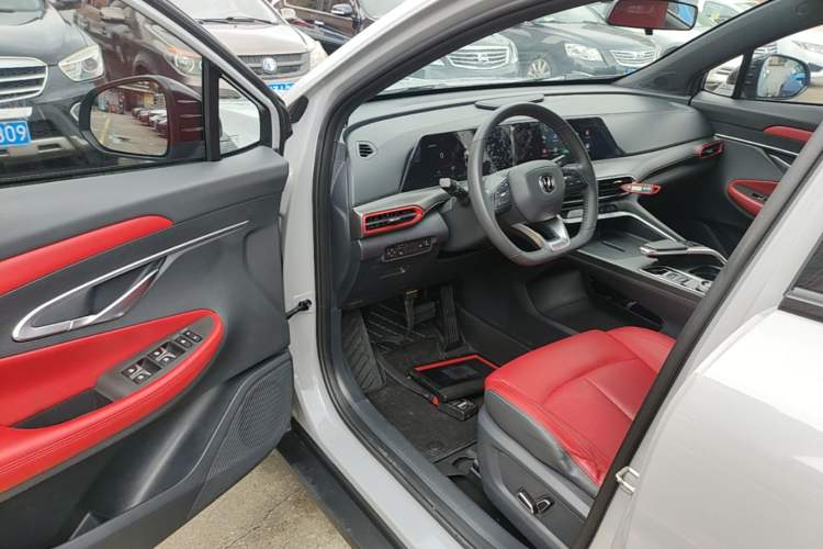 Used CHANGAN UNI-T 2020 1.5T Prestige Version Driver Seat