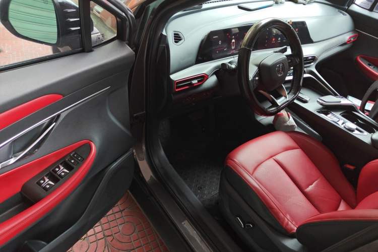 Used CHANGAN UNI-T 2020 1.5T Prestige Version Driver Seat