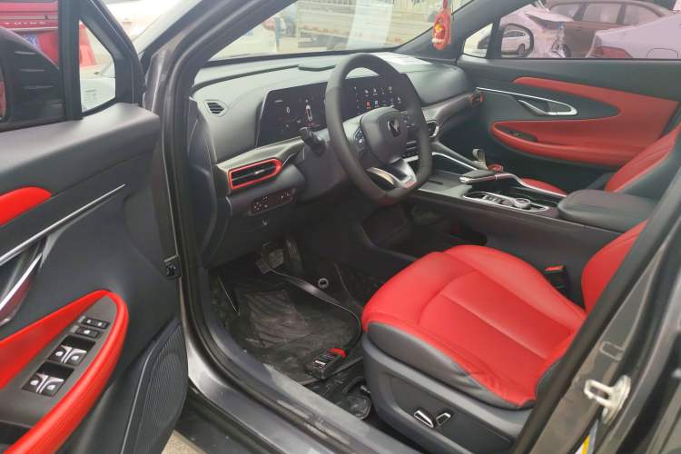 Used CHANGAN UNI-T 2020 1.5T Prestige Version Driver Seat