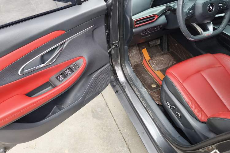 Used CHANGAN UNI-T 2020 1.5T Flagship Version Driver Seat