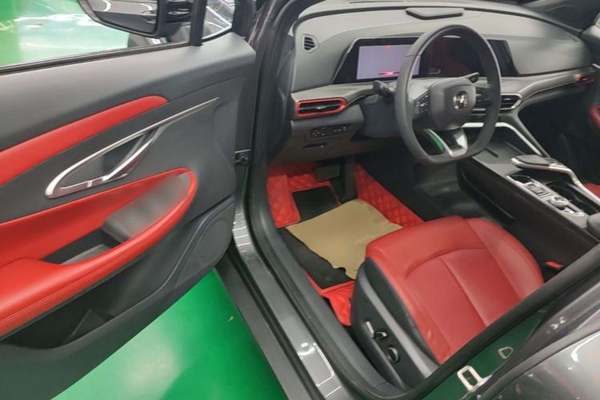 Used CHANGAN UNI-T 2020 1.5T Flagship Version Driver Seat