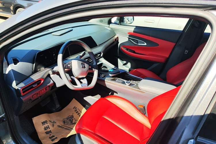 Used CHANGAN UNI-T 2020 1.5T Flagship Version Driver Seat