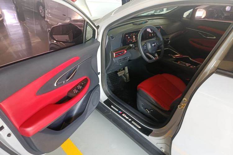 Used CHANGAN UNI-T 2020 1.5T Prestige Version Driver Seat