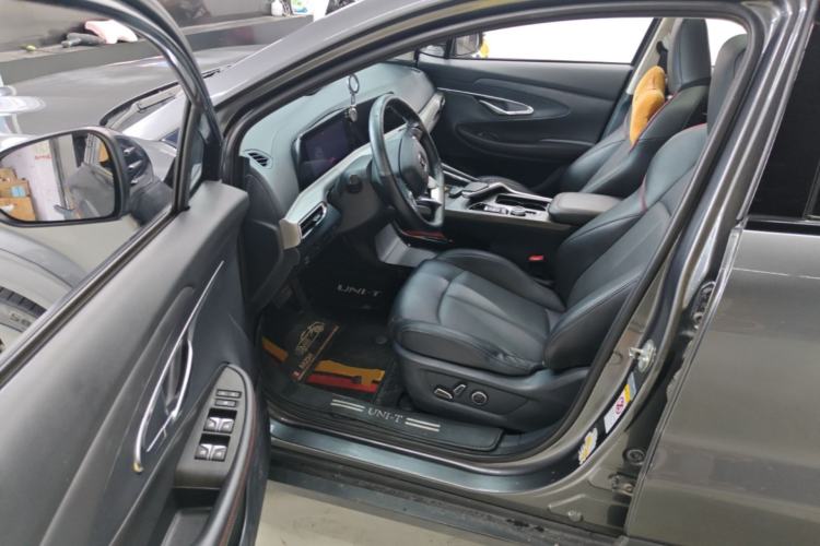 Used CHANGAN UNI-T 2020 1.5T Flagship Version Driver Seat