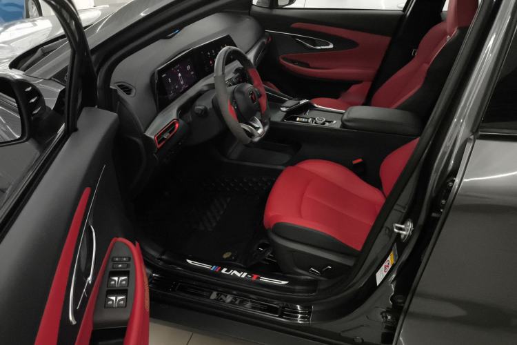 Used CHANGAN UNI-T 2020 1.5T Prestige Version Driver Seat