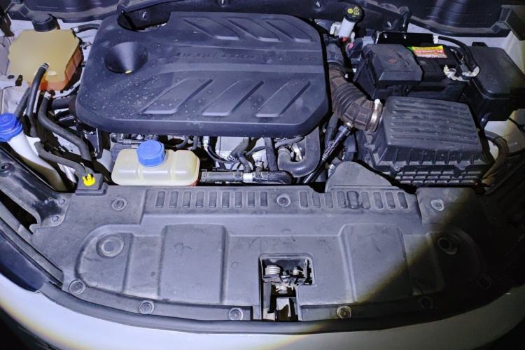 Used CHANGAN UNI-T 2020 1.5T Flagship Version Engine Bay