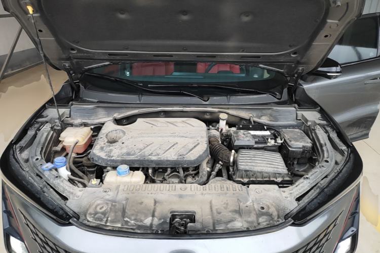 Used CHANGAN UNI-T 2020 1.5T Prestige Version Engine Bay