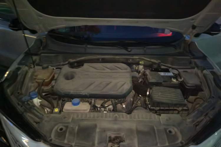 Used CHANGAN UNI-T 2020 1.5T Flagship Version Engine Bay