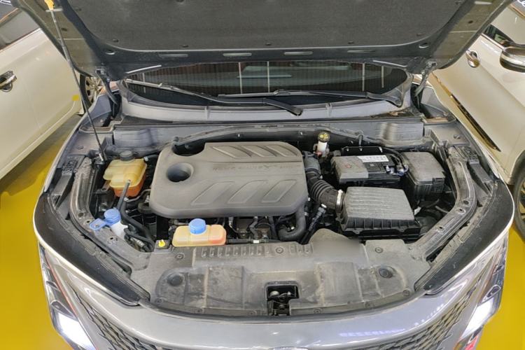 Used CHANGAN UNI-T 2020 1.5T Prestige Version Engine Bay