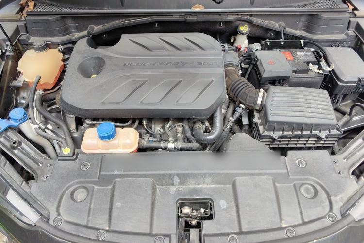 Used CHANGAN UNI-T 2020 1.5T Flagship Version Engine Bay