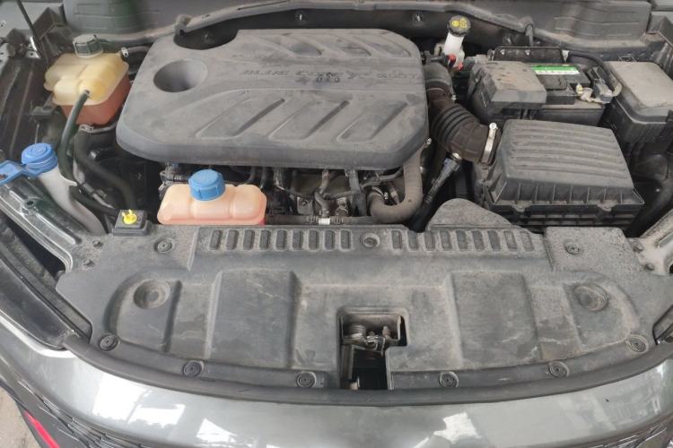 Used CHANGAN UNI-T 2020 1.5T Prestige Version Engine Bay