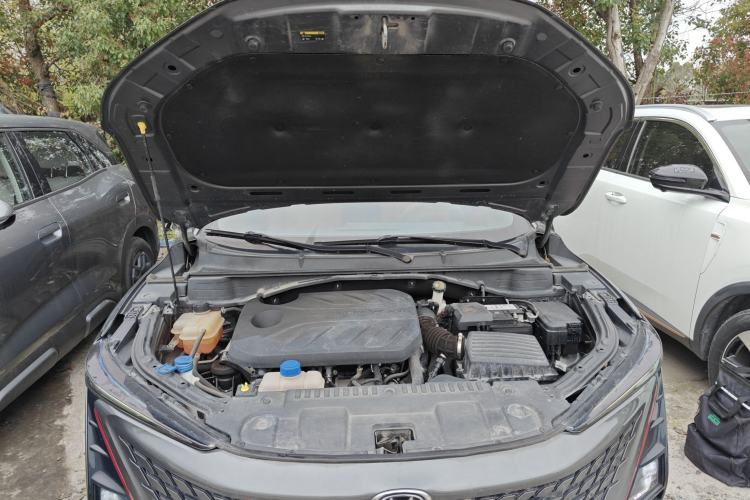 Used CHANGAN UNI-T 2020 1.5T Prestige Version Engine Bay