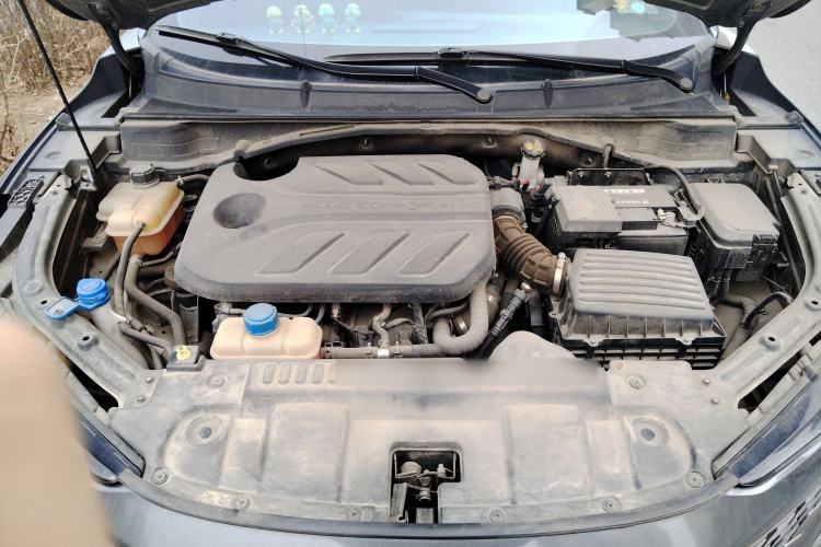 Used CHANGAN UNI-T 2020 1.5T Flagship Version Engine Bay