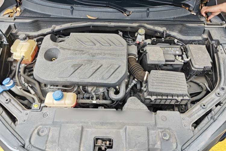 Used CHANGAN UNI-T 2020 1.5T Prestige Version Engine Bay