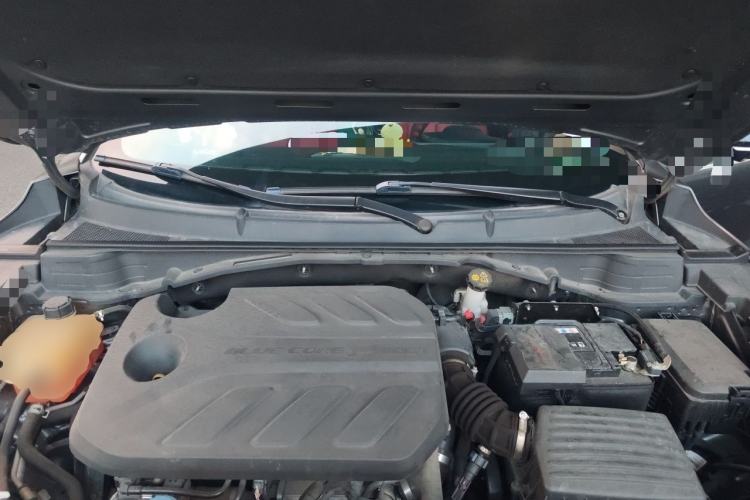 Used CHANGAN UNI-T 2020 1.5T Prestige Version Engine Bay
