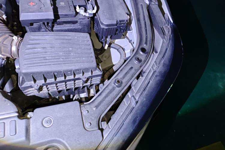 Used CHANGAN UNI-T 2020 1.5T Flagship Version Engine Bay Left