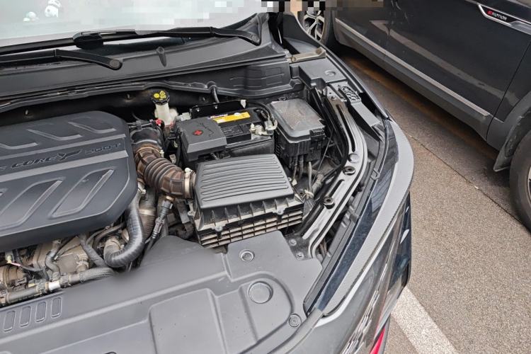 Used CHANGAN UNI-T 2020 1.5T Flagship Version Engine Bay Left