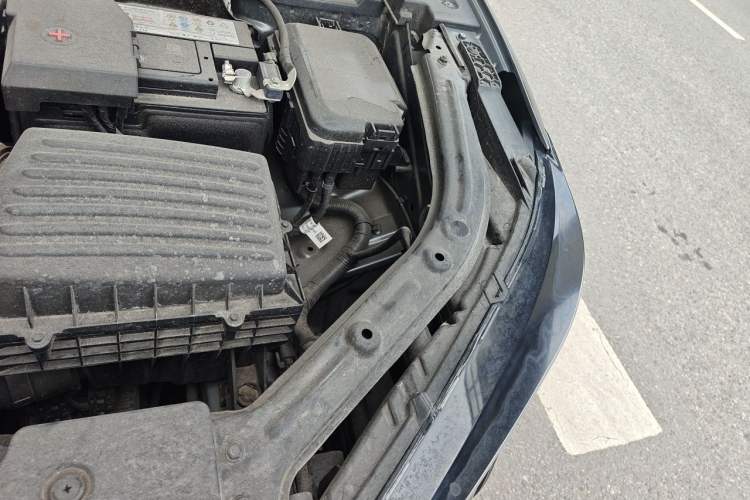 Used CHANGAN UNI-T 2020 1.5T Flagship Version Engine Bay Left