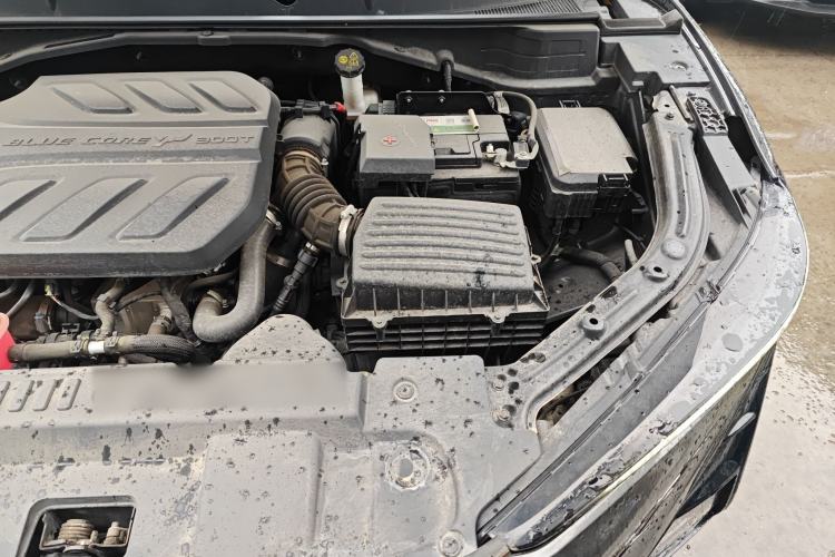 Used CHANGAN UNI-T 2020 1.5T Prestige Version Engine Bay Left