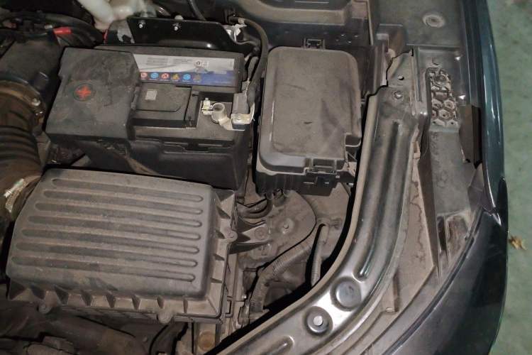 Used CHANGAN UNI-T 2020 1.5T Flagship Version Engine Bay Left