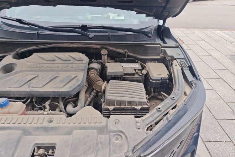 Used CHANGAN UNI-T 2020 1.5T Prestige Version Engine Bay Left