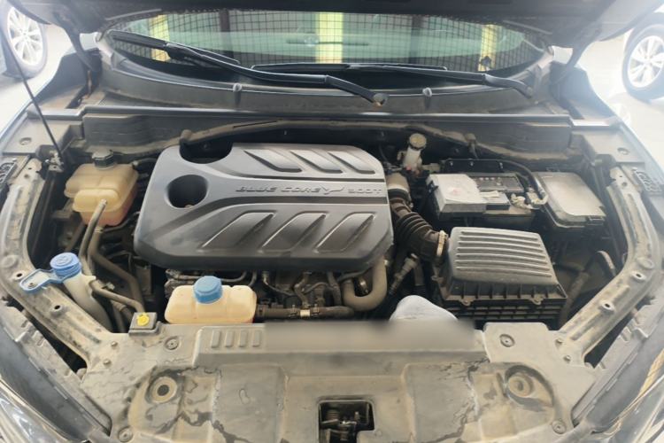 Used CHANGAN UNI-T 2020 1.5T Prestige Version Engine Bay