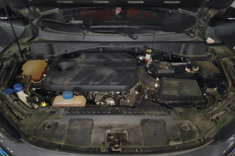 Used CHANGAN UNI-T 2020 1.5T Prestige Version Engine Bay